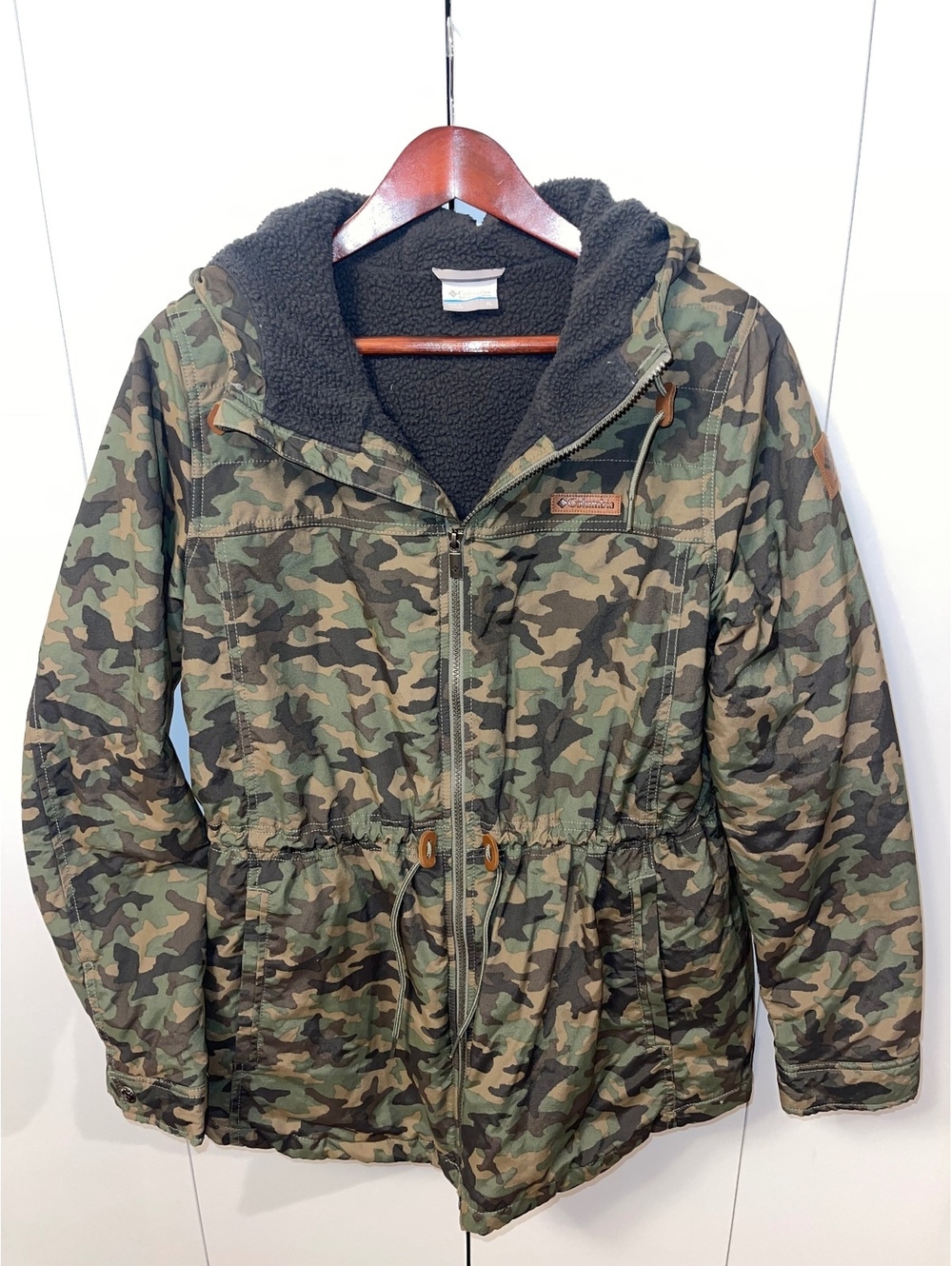 Columbia Chatfield Hill Women’s XL Camo Sherpa Lined Hooded Utility Parka